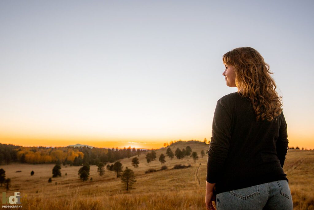 Fall senior photos, Flagstaff High School graduating class of 2023, mountain location at sunset, by KDI Photography